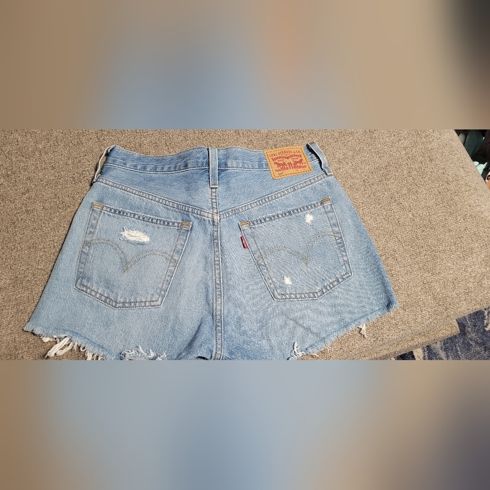 Distressed Denim Shorts - Picture 7 of 8